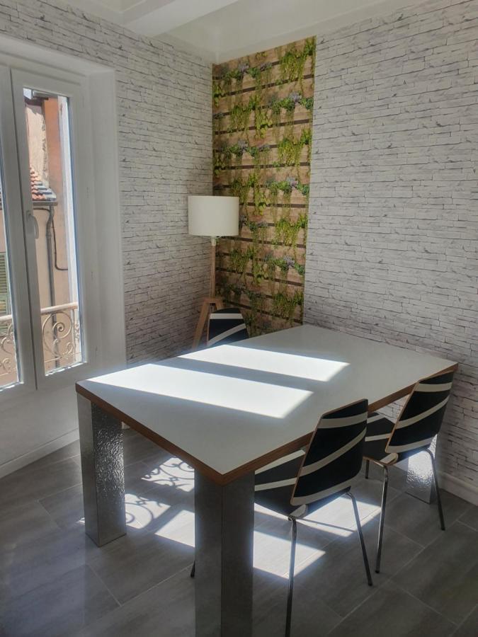 Baieta Chambre Rouge Moulinet  Exterior photo